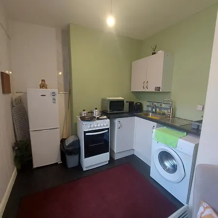 Apartment Private 1 Bed Flat Near The Aston Park *